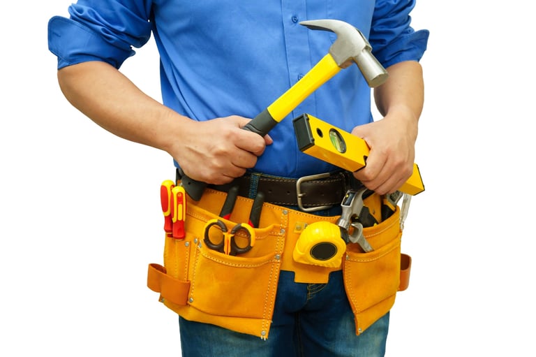Builder with tool belt for door and window installation